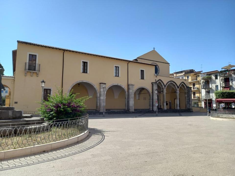 Alloggio Turistico Drusilla Fondi Exteriör bild